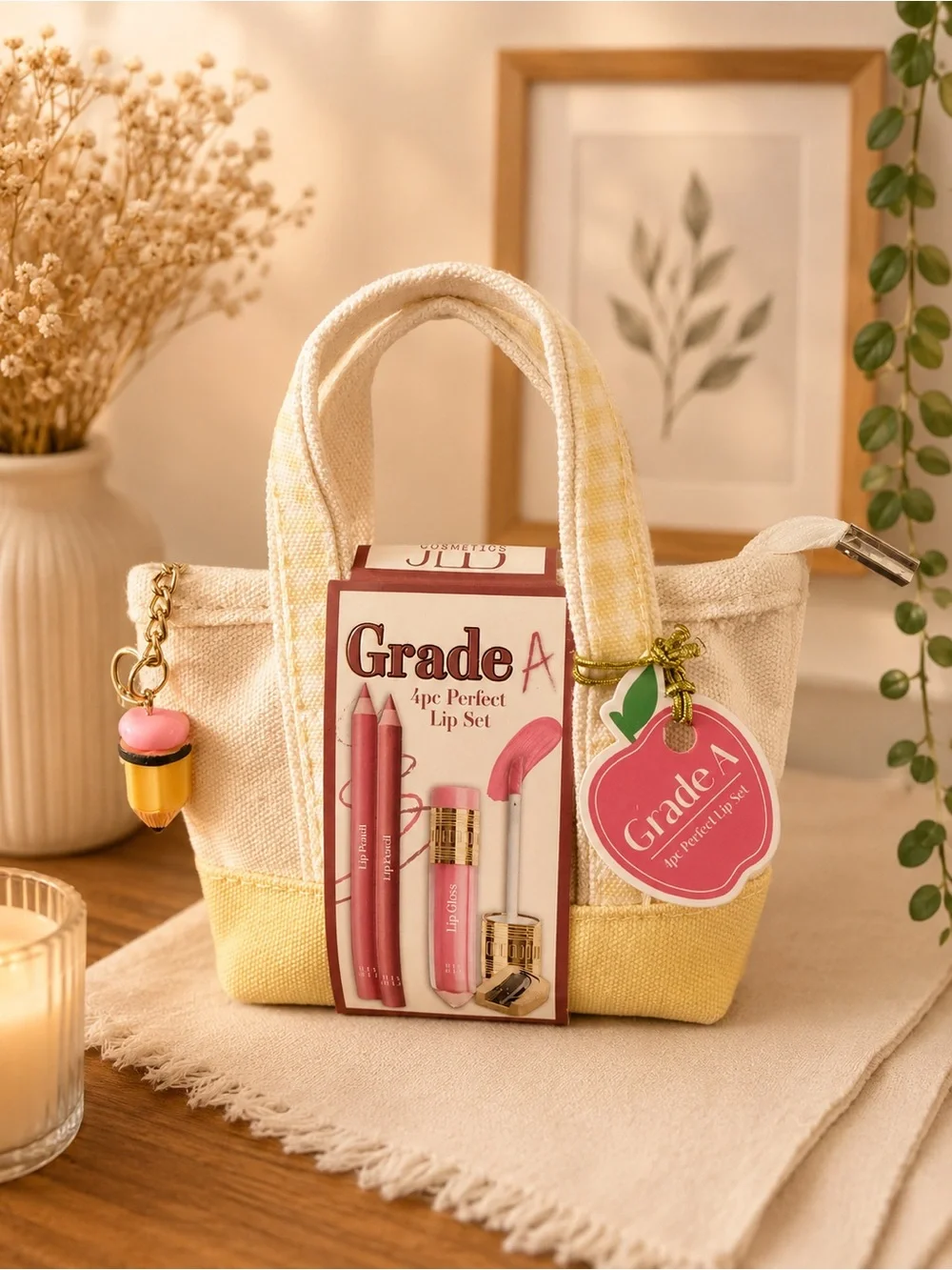 Grade A 4 Pc Lip Care Gift Set with Mini Canvas Tote Bag NWT
